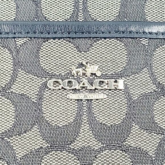 Coach Leather Shoulder Bag - Picture 3 of 6
